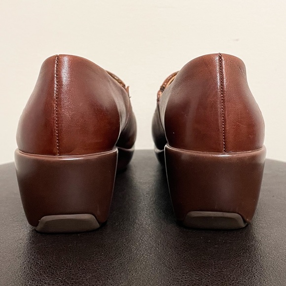 Ariat Brown Leather Clogs 7B 7 B Advanced Stability Cushioning 1000483 *No Box* - Picture 5 of 10